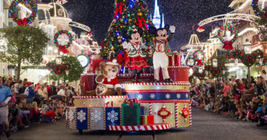 Mickey's Once Upon a Christmastime Parade