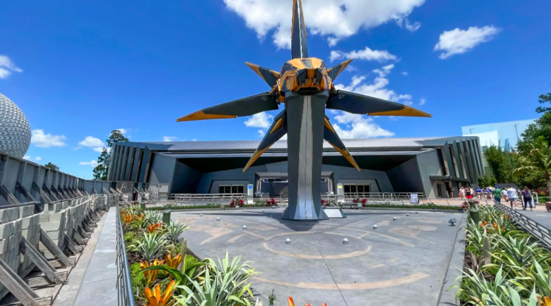 montanha russa guardioes da galaxia