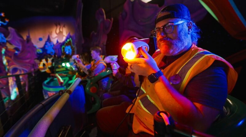 buzz lightyear space ranger spin