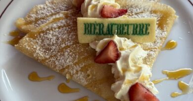 cafe de la sirene epic universe