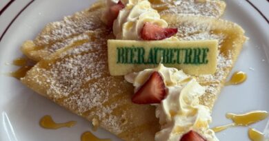 crepe butterbeer epic universe